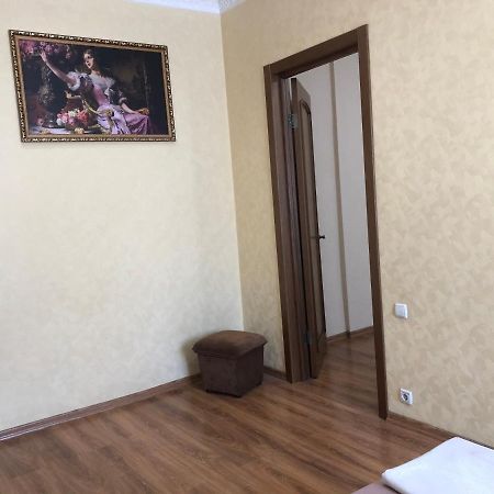 Гаряча Вода Та Опалення Є Без Світла Aparts On Savchenko 6B Street Дніпро Екстер'єр фото
